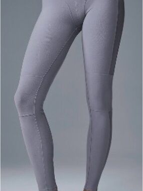 ALO Yoga Fog Gray Activewear pants